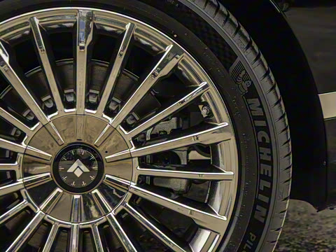 2025�� �Ŀ� 350 Max���������״��