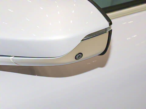 2025�� 100kWh Touring