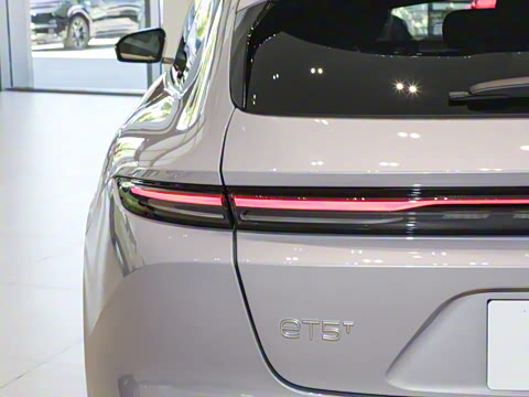 2025�� 100kWh Touring