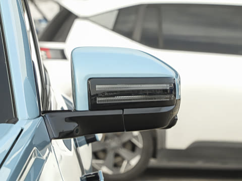 2025�� 501KM ����Ultra��