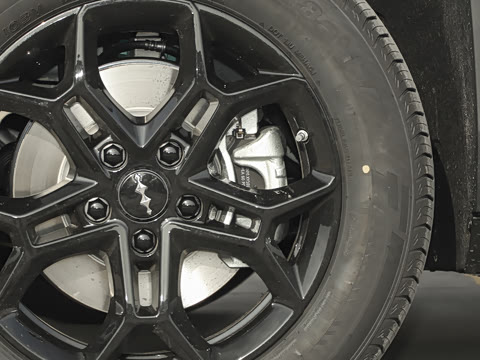 2025�� 501KM ����Ultra��