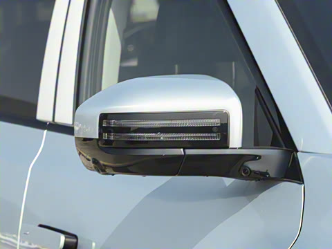 2025�� 501KM ����Ultra��