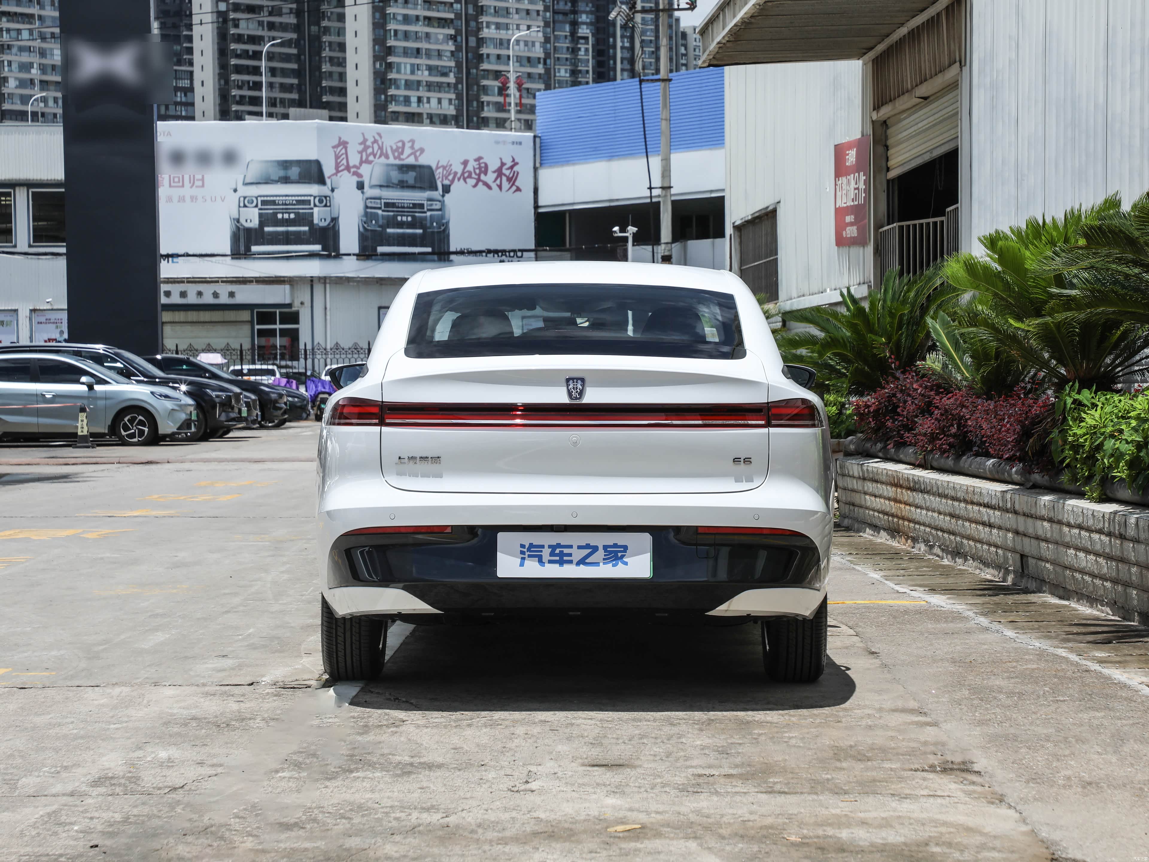 Roewe E6, миниатюра 6