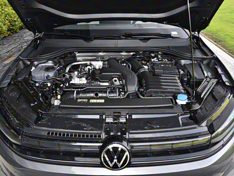 2026�� L 300TSI DSG ������