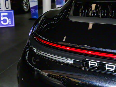 2026�� Carrera 3.0T