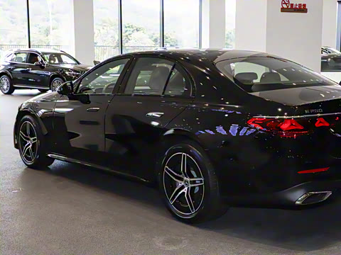 2026�� E 260 �˶���