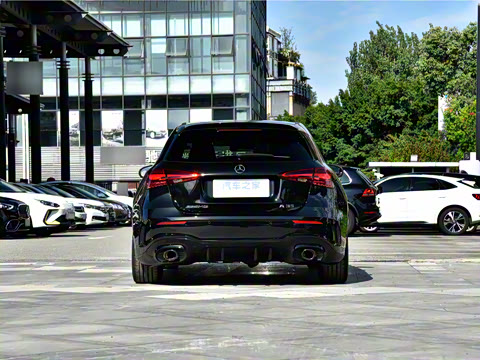 2026�� AMG A 35 4MATIC