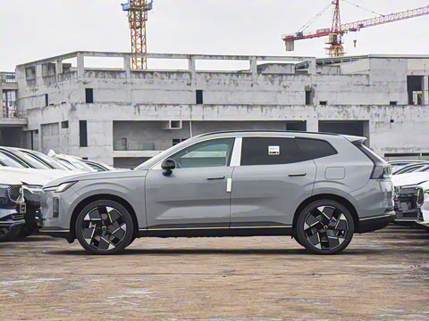 2026�� ������������Plus