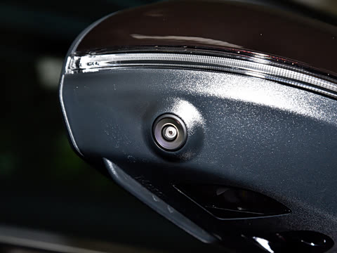 2026�� GLC 300 L 4MATIC ������ 7��