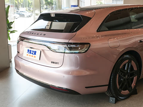 2025�� ���� Ultra�������� (896�߼����״