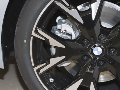 2026�� 225L M�˶���ҹ��װ