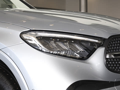 2025�� 350 e L 4MATIC ��ذ�