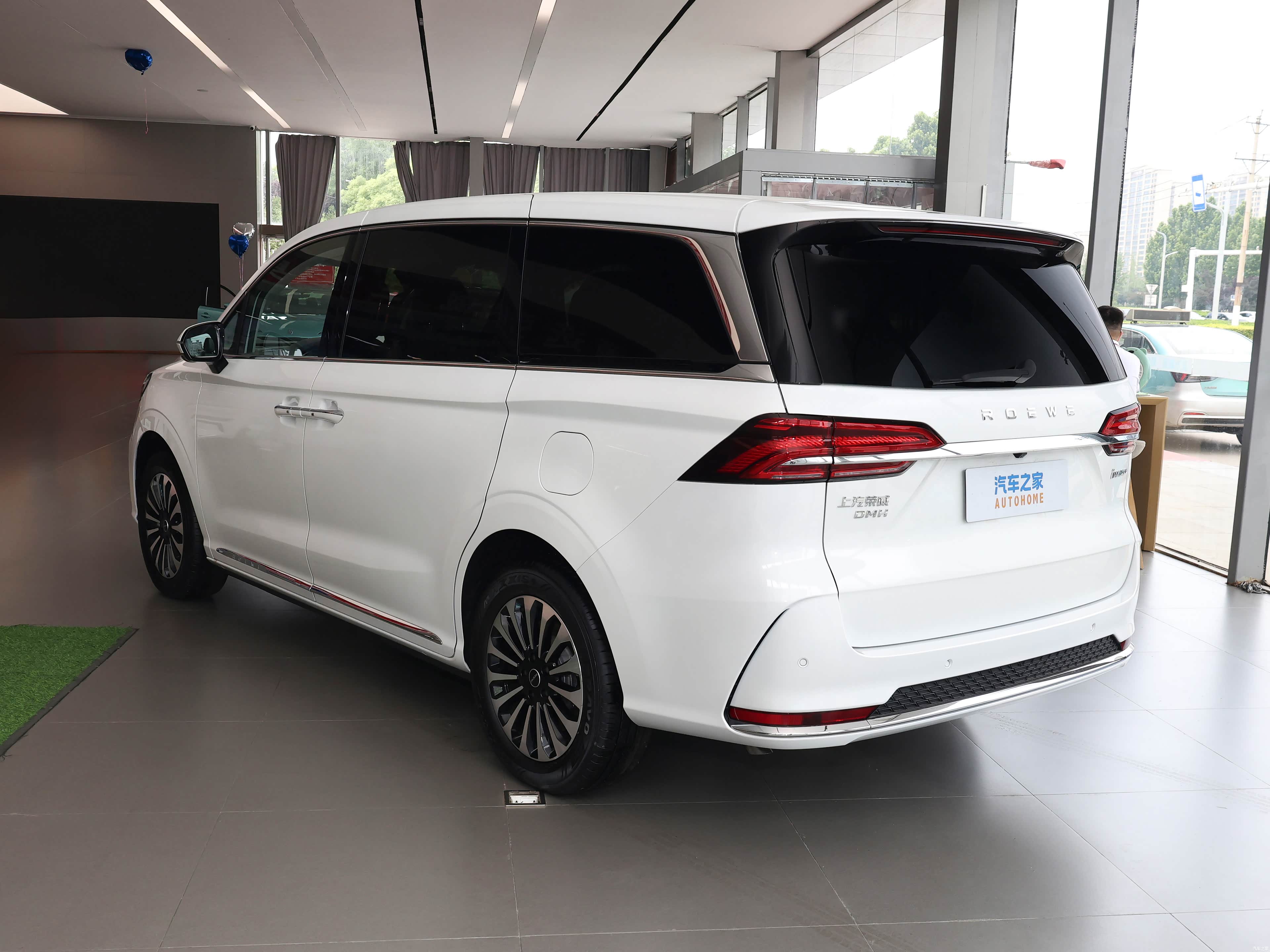 Roewe iMAX8, миниатюра 5