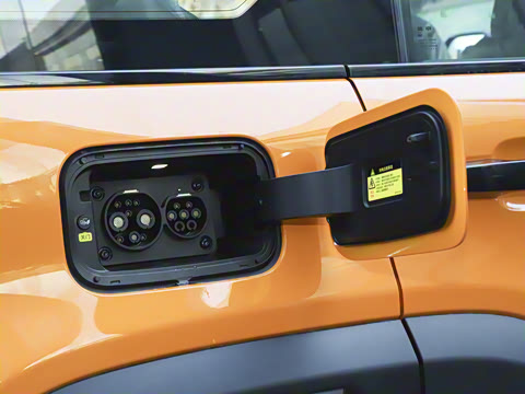 2025�� Ԫ�����а�