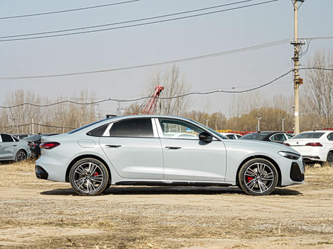 2026�� 2.0T ȼ���ǳ۰�