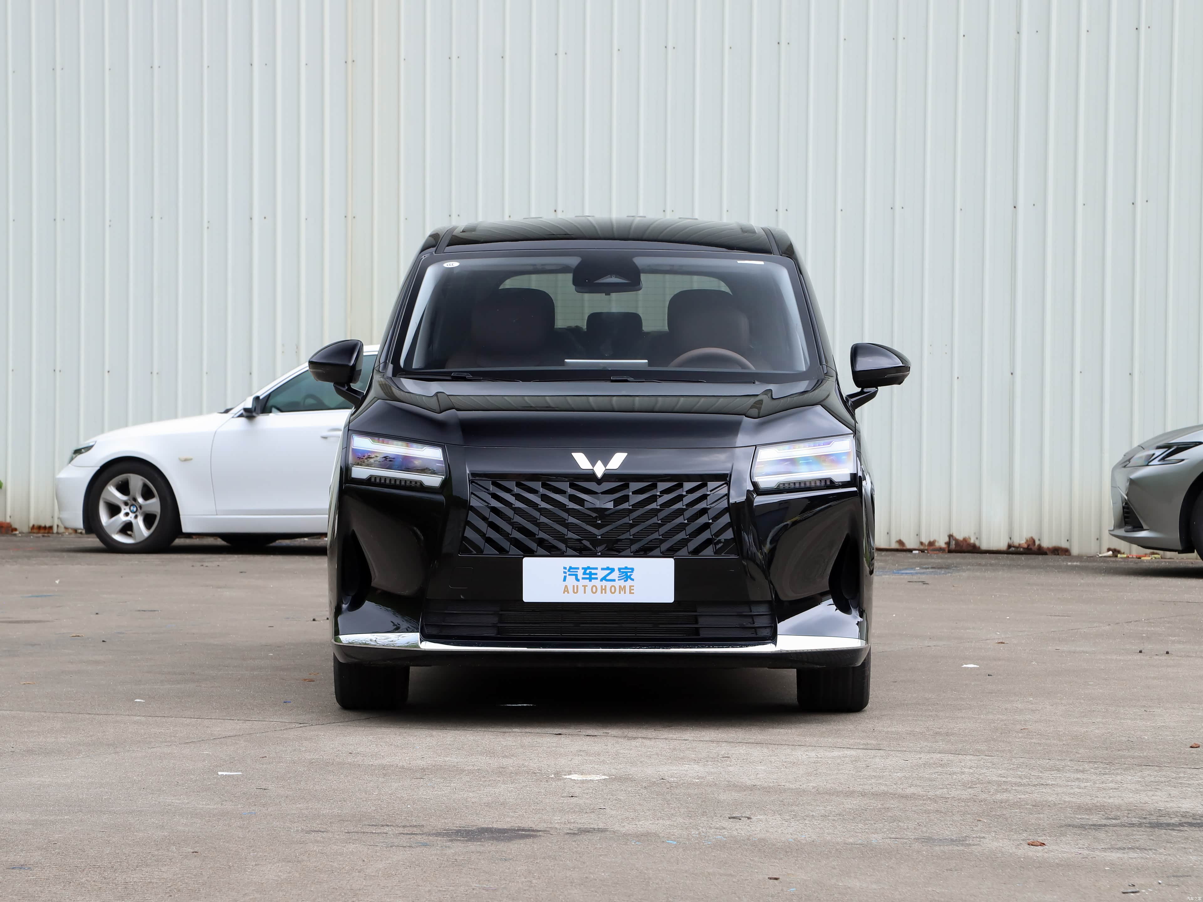 Wuling 730, миниатюра 2