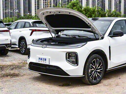 2025�� 215����������