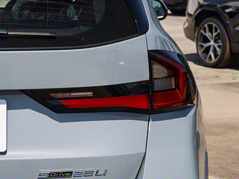 2025�� sDrive25Li M�˶���װ