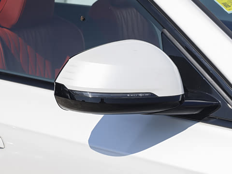 2025�� xDrive25Li M�˶���ҹ��װ