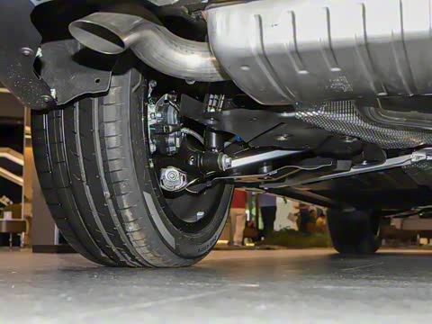 2025�� sDrive25Li X�����װ