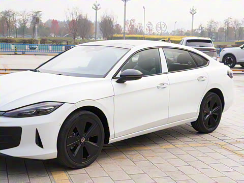 2026�� ���L GTS 380TSI ����������