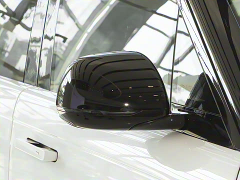 2025�� 3.0 L6 400PS �����ӳ���