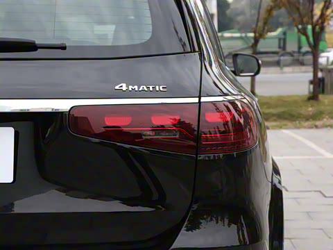 2026�� GLS 450 4MATIC ������