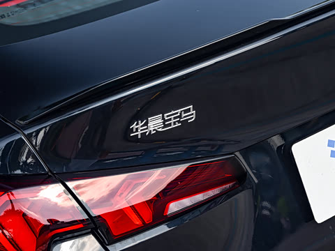 2026�� M235L