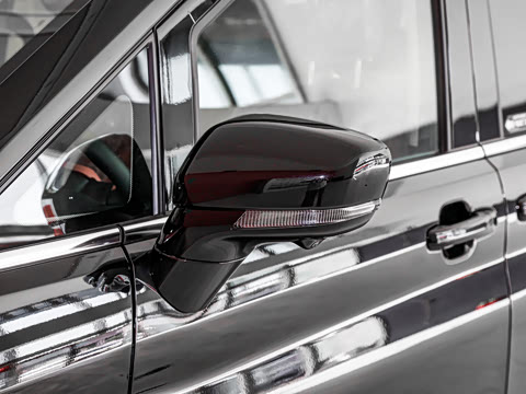 2026�� ���̰� 230����� 7��