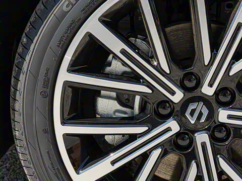 2025�� 550������