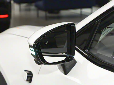 2026�� 300Ultra ��ΪǬ��ADS SE��