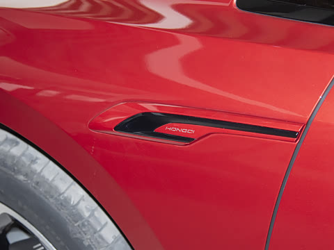 2025�� 750��