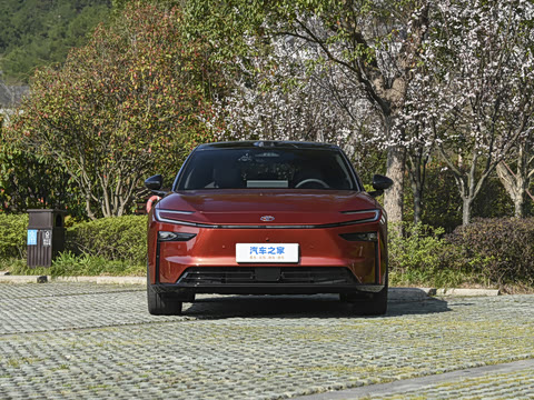 2026�� 710 Ultra�����״��