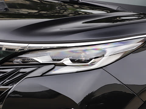 2026�� 2.5L ����׿��318��