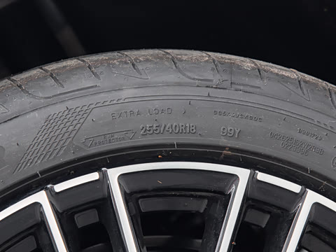 2026�� C 260 L �˶������