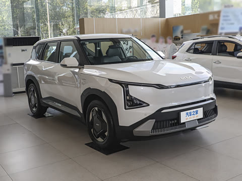 2025�� 720 Light