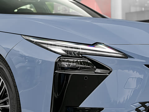 2026�� 300h