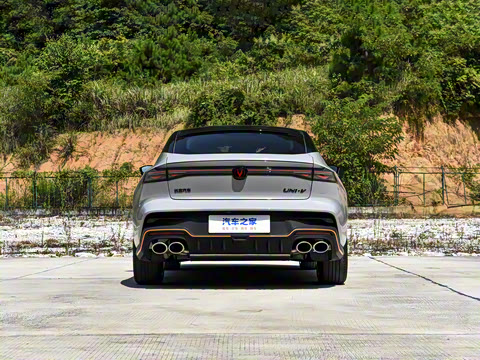 2025�� ������ 2.0T ������