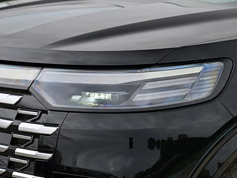 2027�� 2.3T EcoBoost ��������plus�� 7��