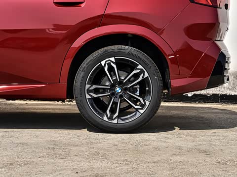 2026�� sDrive25i M�˶���װ