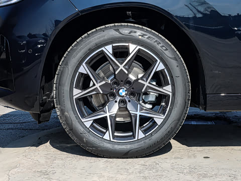 2026�� xDrive25L M�˶���ҹ��װ