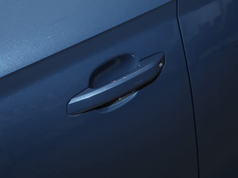 2026�� 45�����ذ� 40 TFSI ����������