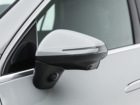 2026�� ����� 350 L 4MATIC