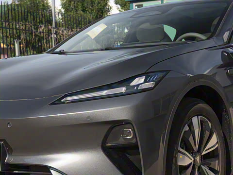 2026�� 550Max��ΪǬ��ADS SE��