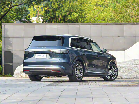 2025�� ���� Ultra ����������