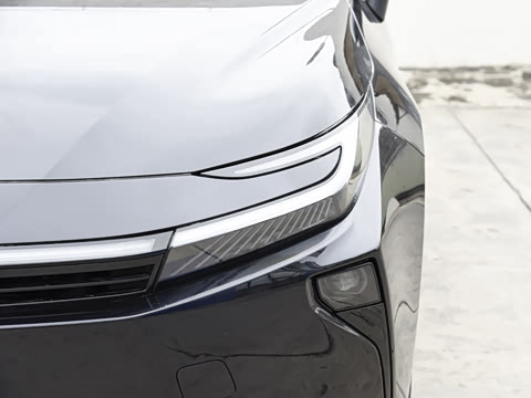 2026�� 1.8L ˫�� �ȷ��