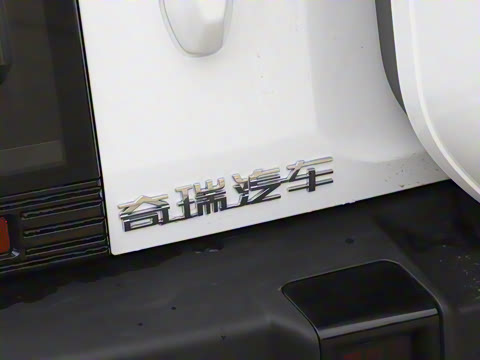 2026�� 211km XWD ��ΪǬ���Ǽ�