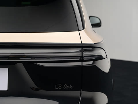 2026�� Livis