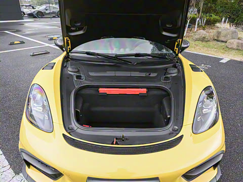 2023�� Spyder RS 4.0L