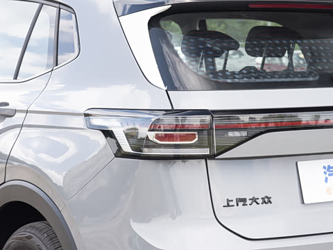 2026�� ���� 300TSI �����